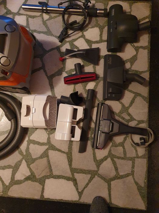 Прахосмукачка Thomas AQUA+ PET & FAMILY