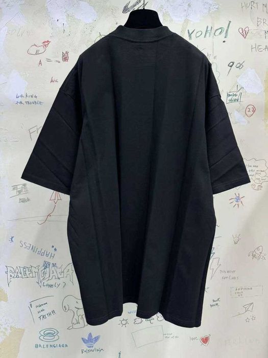 Мъжка Тениска Balenciaga oversized Бяла и Черна