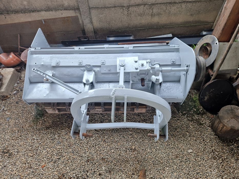 Tocatoare resturi vegetale