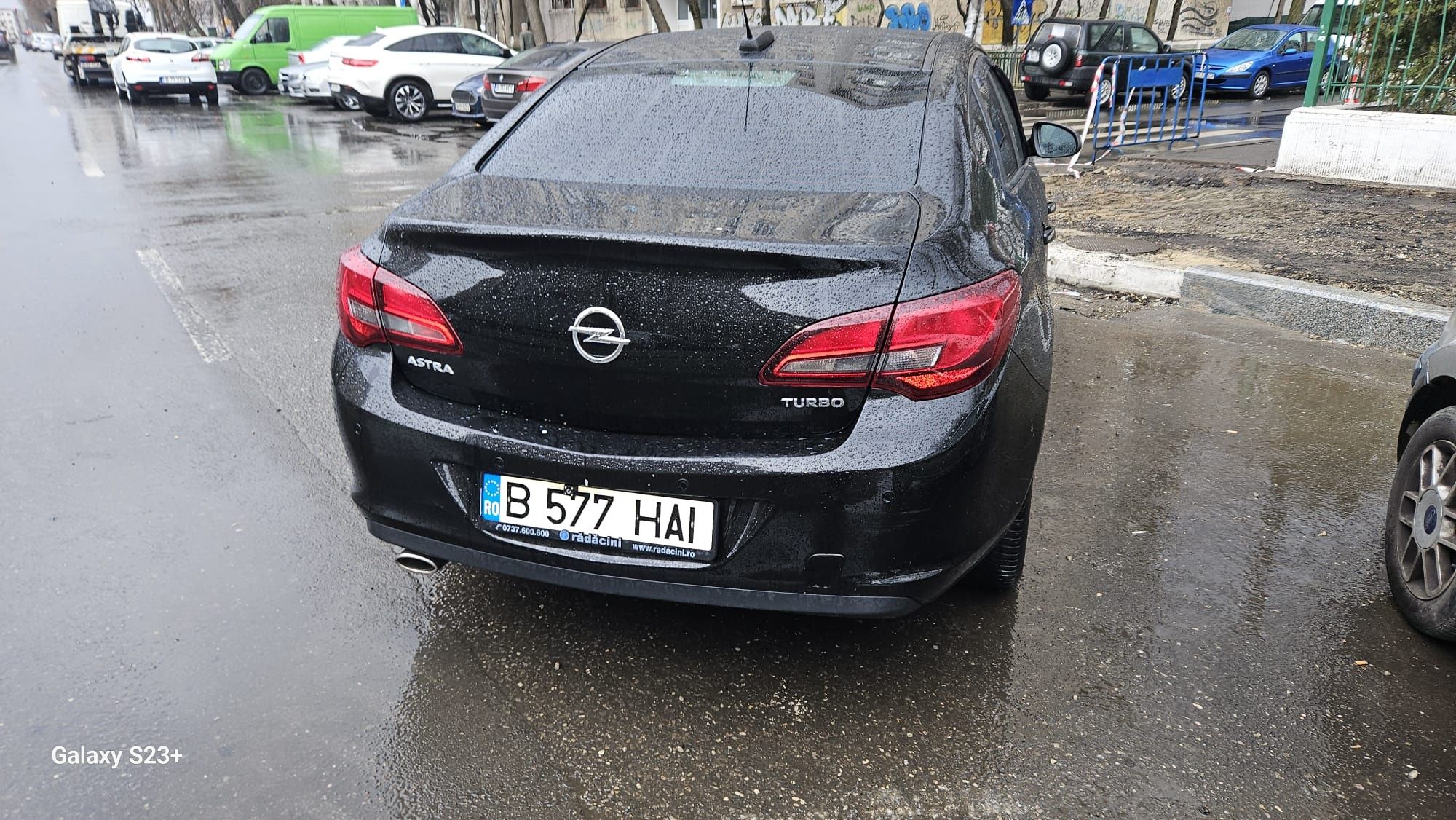 De vanzare Opel Astra J