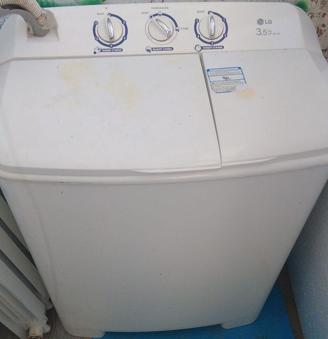 Продам стиральную машину полуавтомат