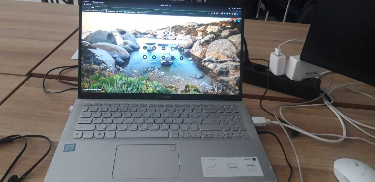 Asus Vivobook i5 8-gen 20GB ozu 512GB ssd  4GB VideoK, Otpechatka