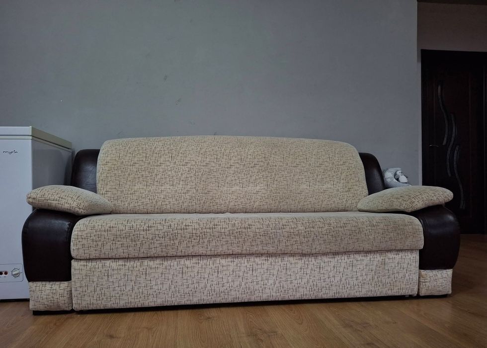 Canapea plus fotolii