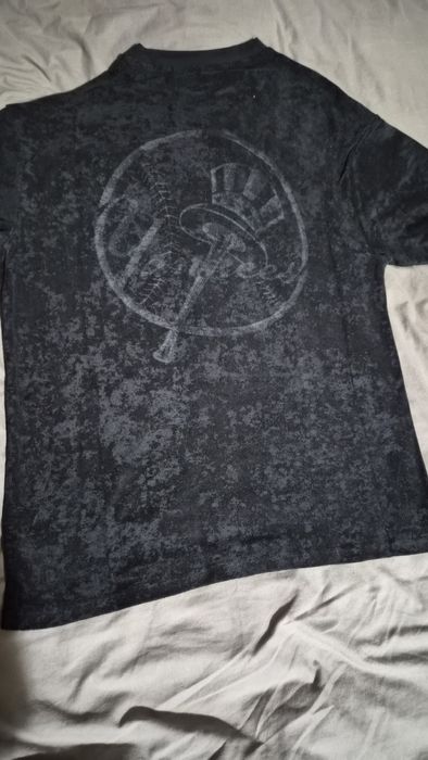 Tricou new era nou cu eticheta