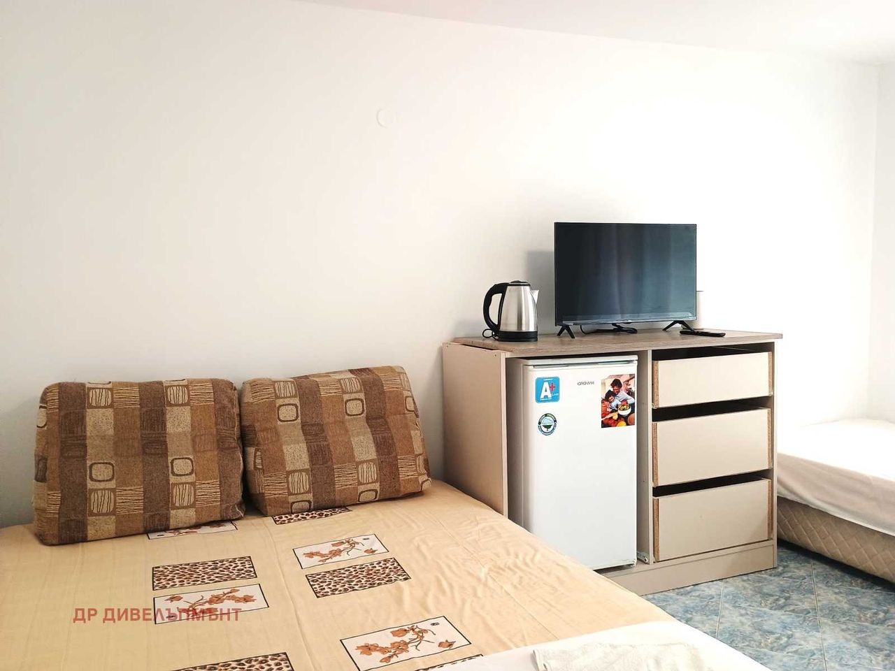 Дава се под наем Едностаен апартамент в Несебър - 35 кв.м за 305.49 € - Снимка #3