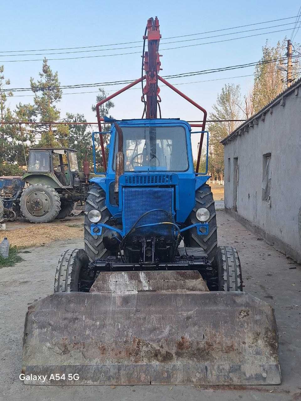 Трактор МТЗ 80, Ямабур, буравой сотилади!