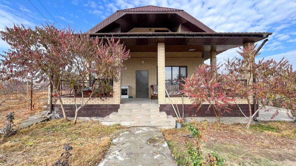 Частный дом на Хуторе Акбота Империя