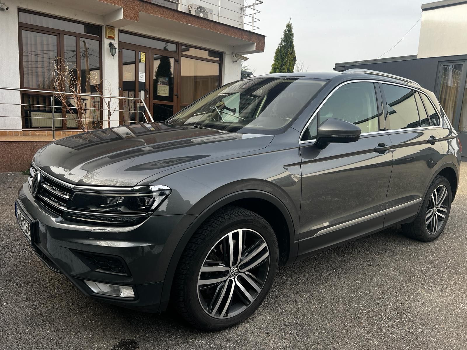 VW TIGUAN 4 MOTION echipare de top