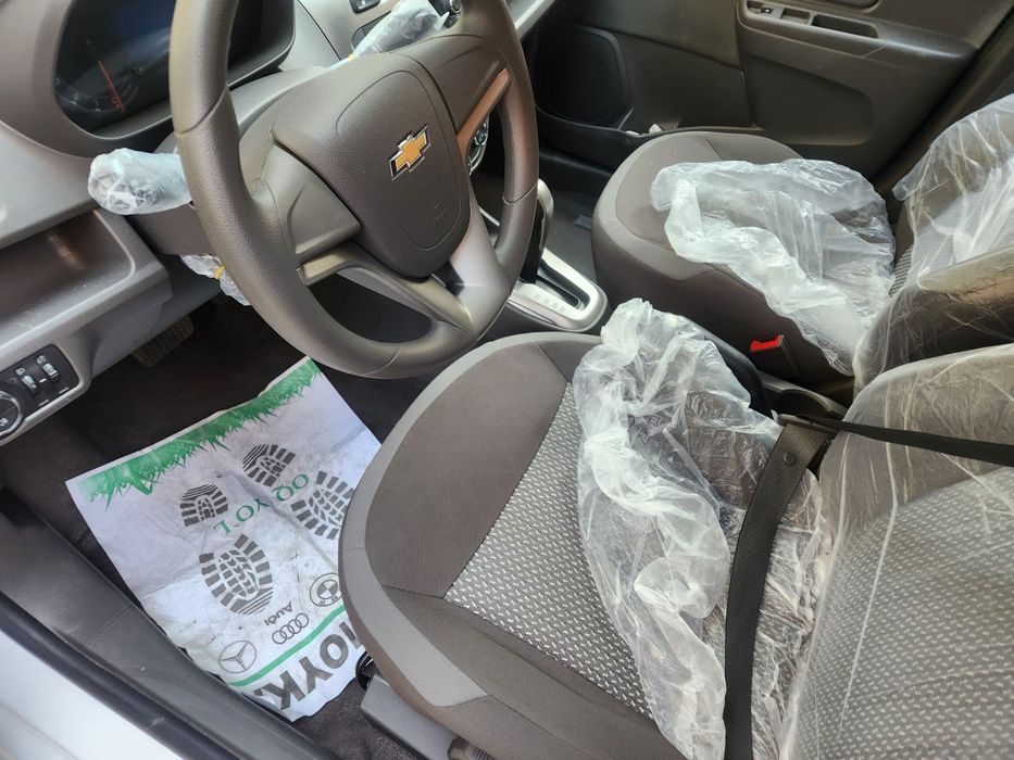 Chevrolet Cobalt sotiladi