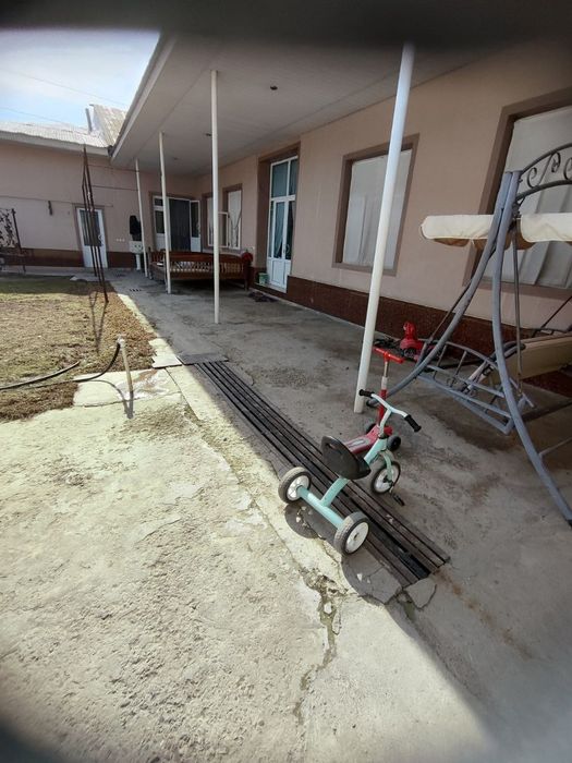 Срочно. 8 соток земли с небольшой домом в Хасанбой махалле за 215.000