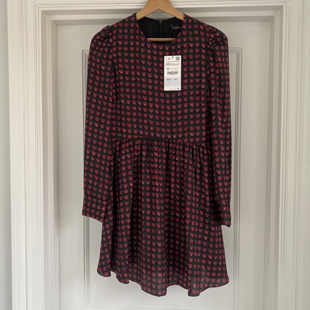 Рокля Zara размер xs