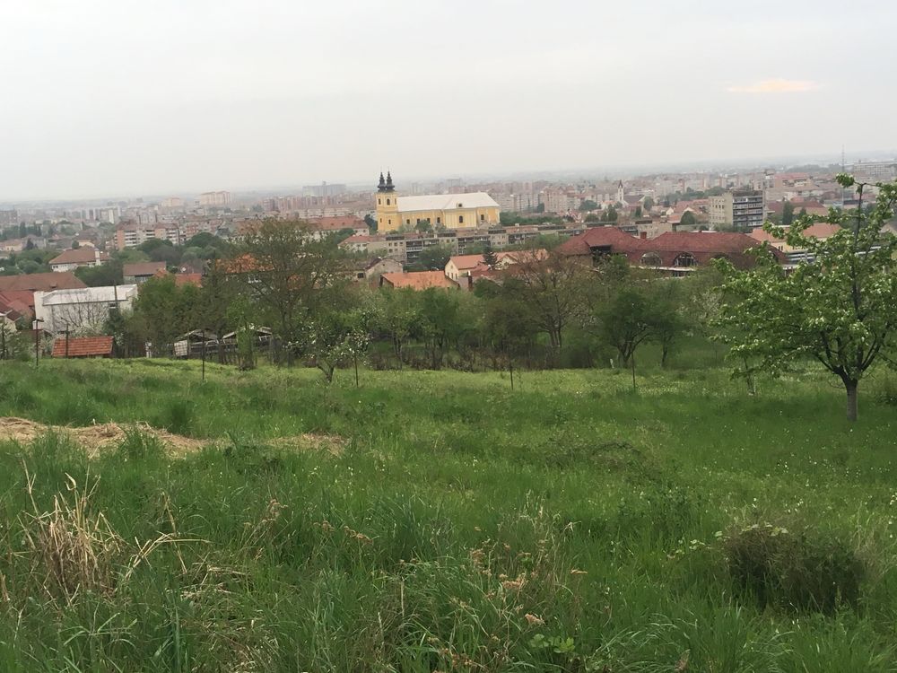 Vand teren intravilan- PANORAMA DE VIS