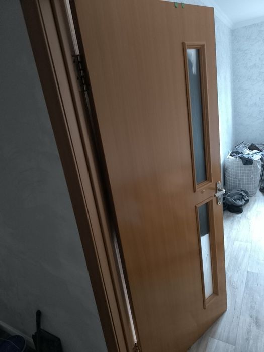 Отдам межкомнатные двери бесплатно