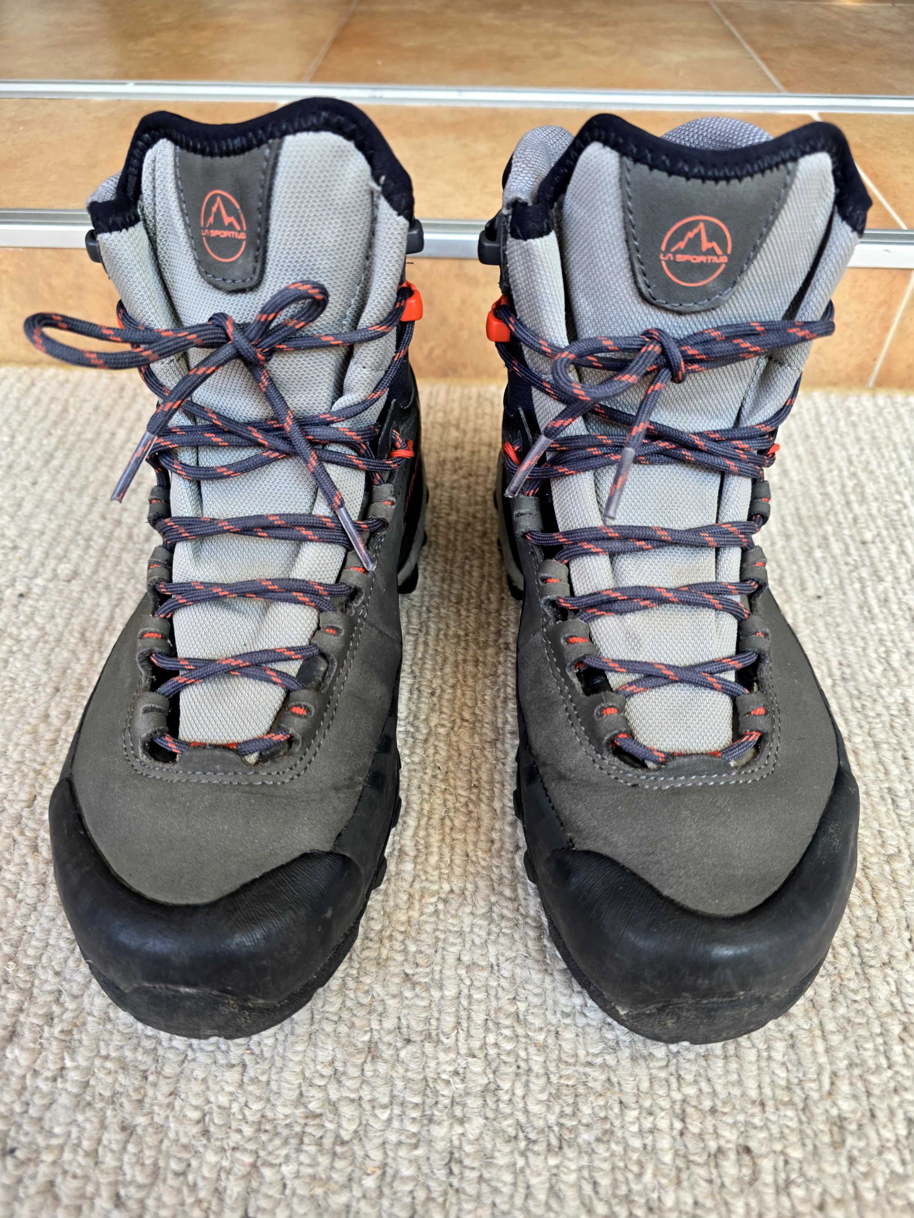 Обувки La Sportiva 38 номер