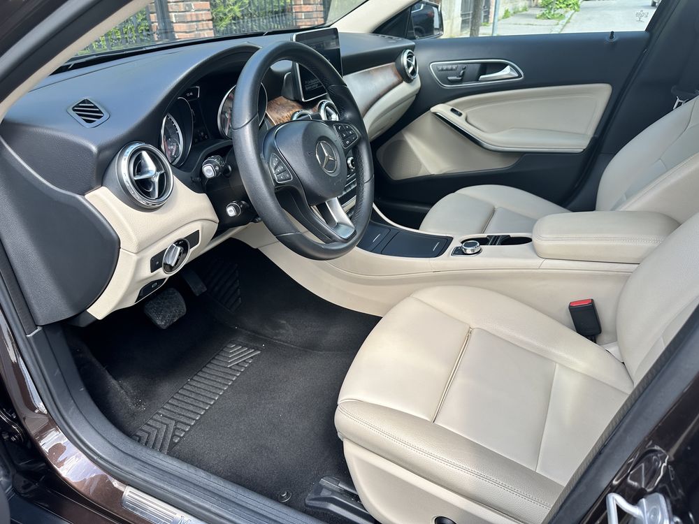 Mercedes Gla 220 4 matic 48000 km !