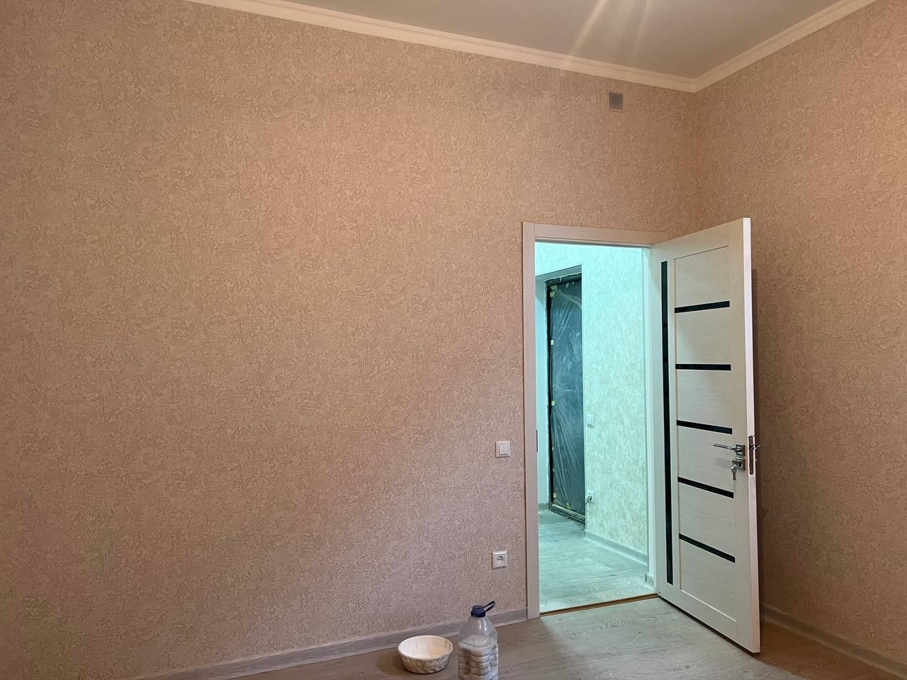 Продам 2 комнатную квартиру в общем дворе. 40 кв. Старые Сергели. Пере