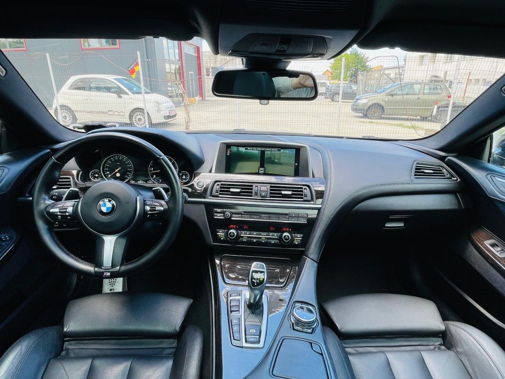 BMW 640 d xDrive 313CP M paket Distronic Trapă Side Lane Headup