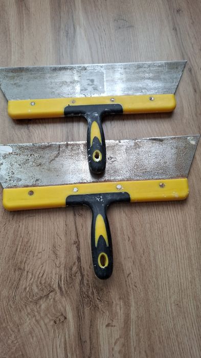 Шпатели строительные 36 мм.