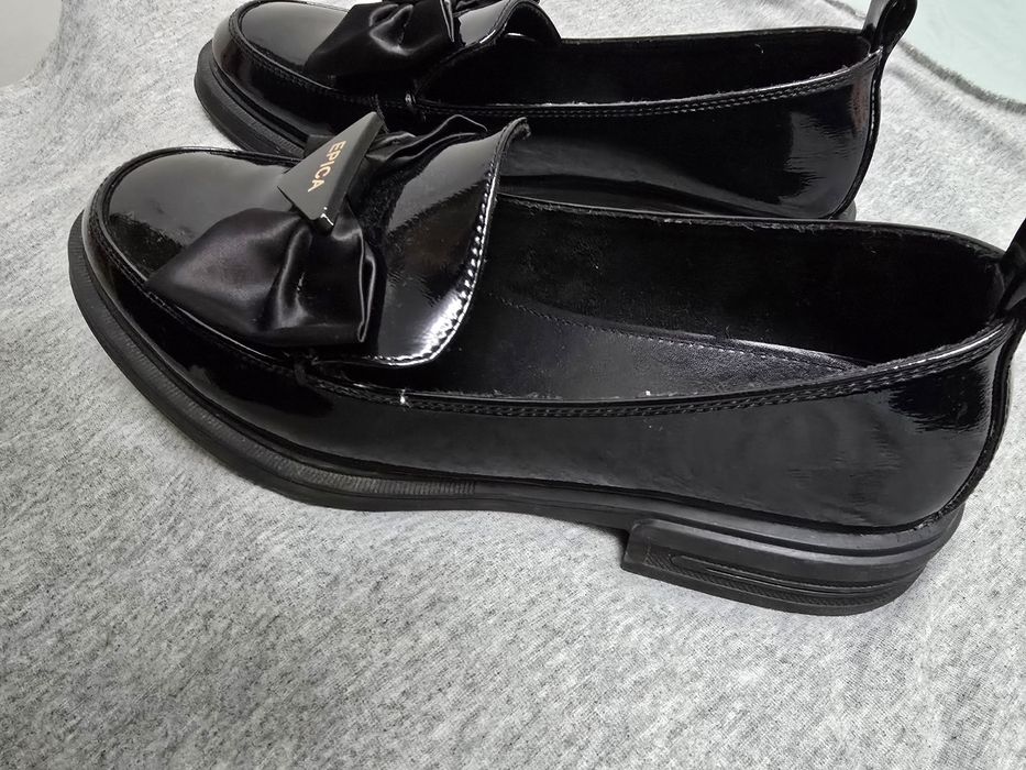 Pantofi Epica din piele lacuita