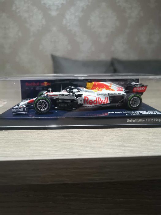 F1 BURAGO 1:43 FERRARI - Charles Leclerc
