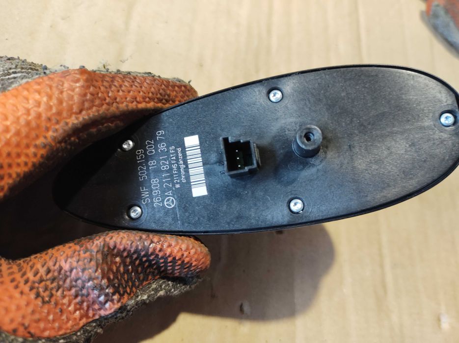 Ключ/Бутон Стъклоповдигане Mercedes E class W211 4Matic Tmodel 2008