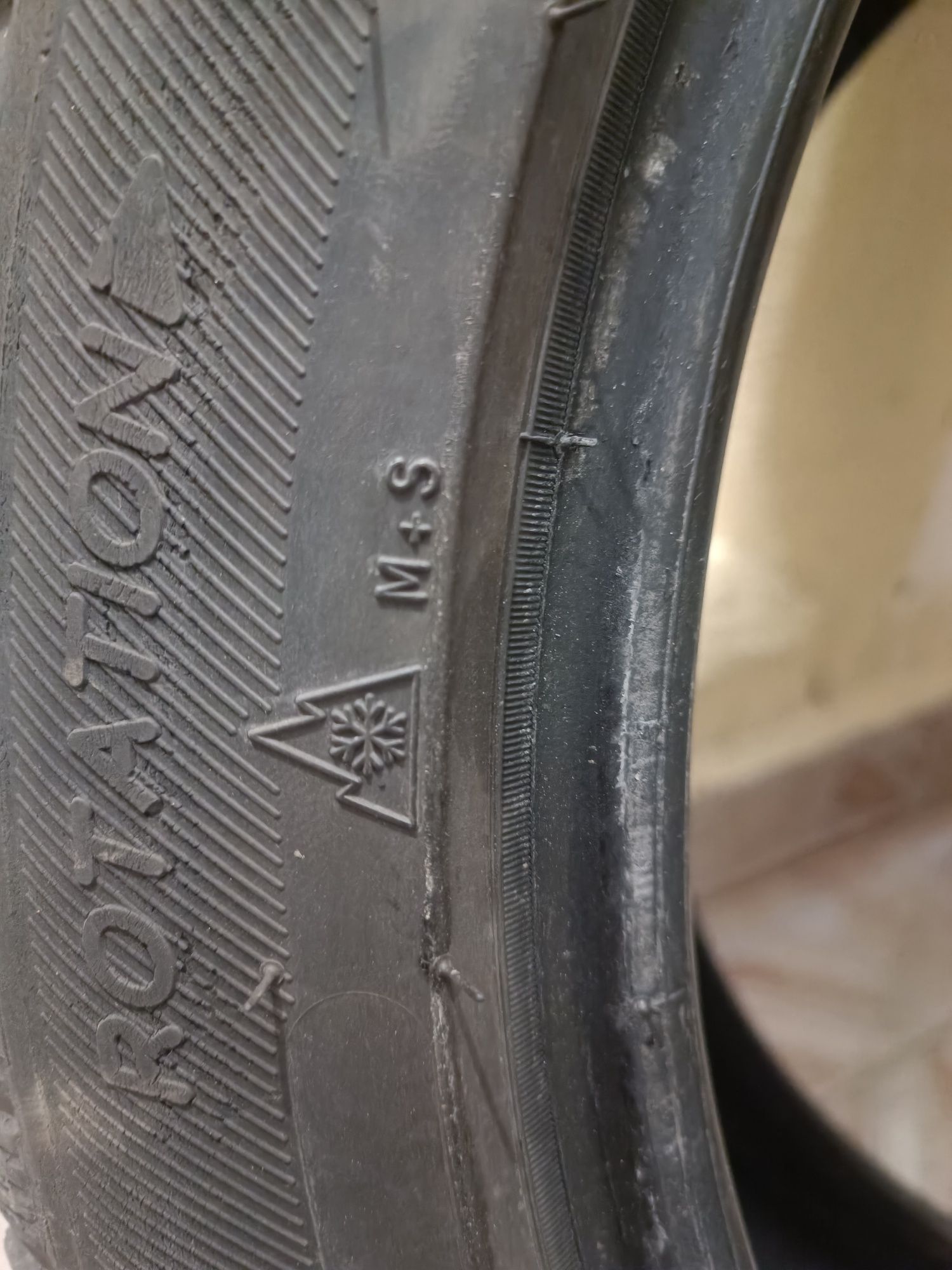 Гуми Michelin CrossClimate, 225/45/17, всесезонни гуми 2бр.