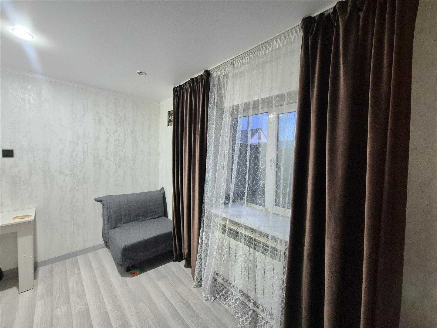 Продам 7 комн дом по ул Некрасова, рядом маг Адмирал