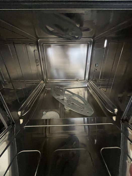 Професионална Съдомиялна/Чашомиялна Winterhalter UC-L/UC-M 20 бр