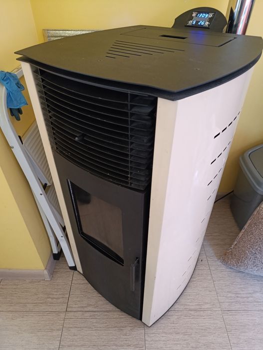 Суха пелетна камина 8kW Di Calore