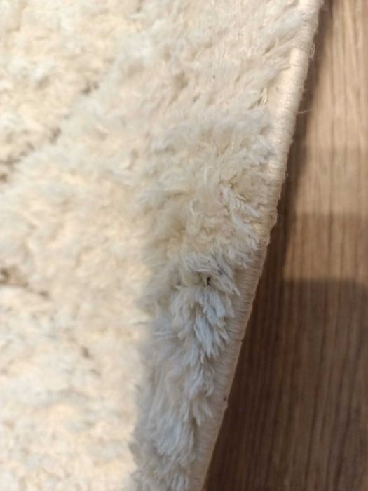 Covor fir lung , dimensiuni - 210 cm/ 160 cm