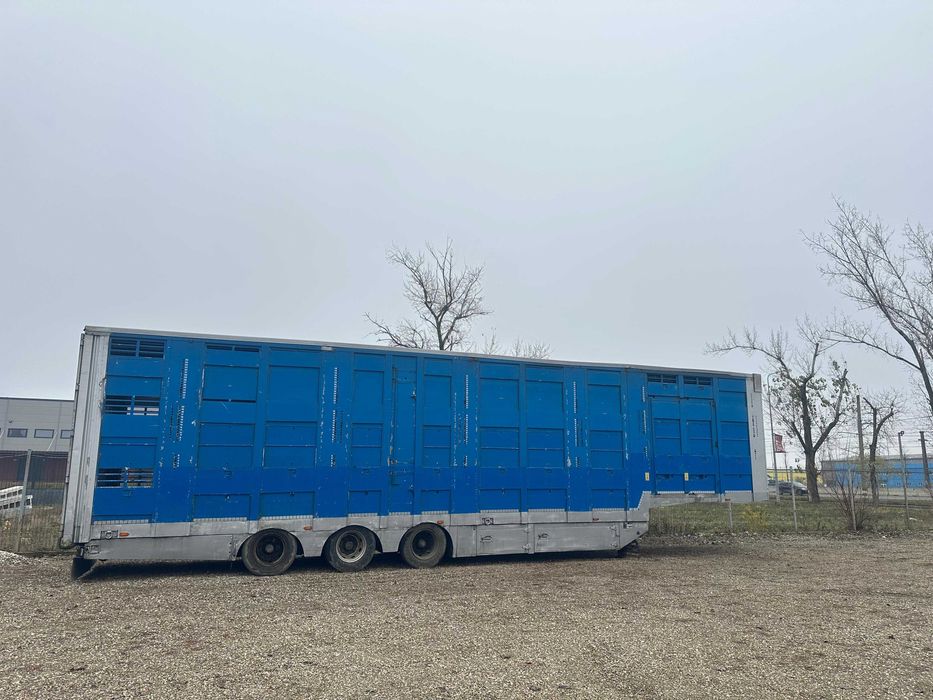 Semiremorcă transport animale