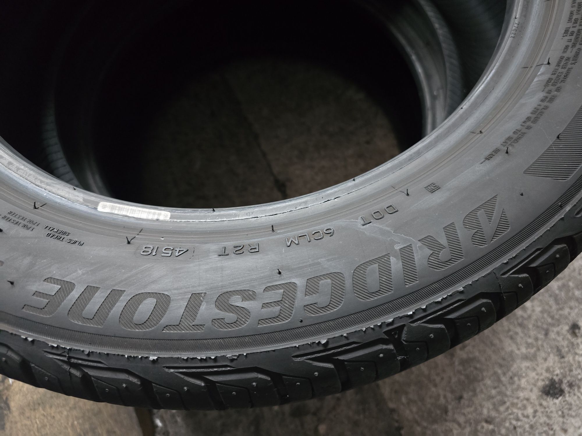 Bridgestone 215/55 R17 94V vară