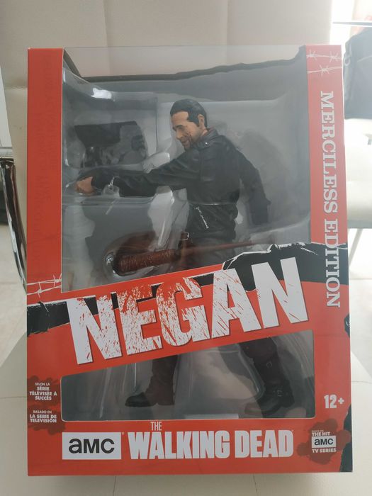 Екшън фигура на Negan от The Walking Dead