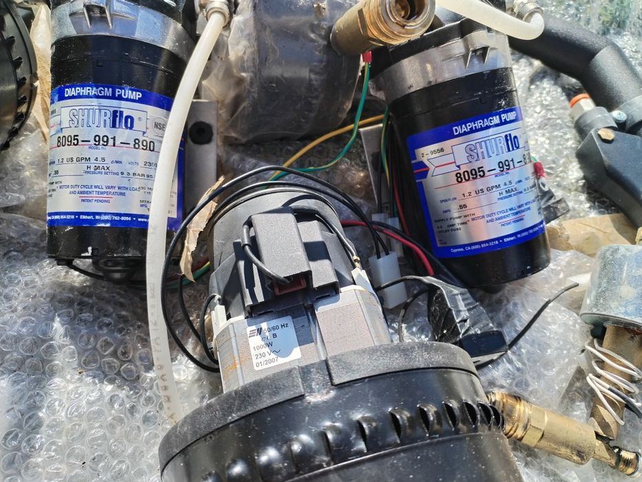 Pompe pt rulote și motoare aspirator  profesionale