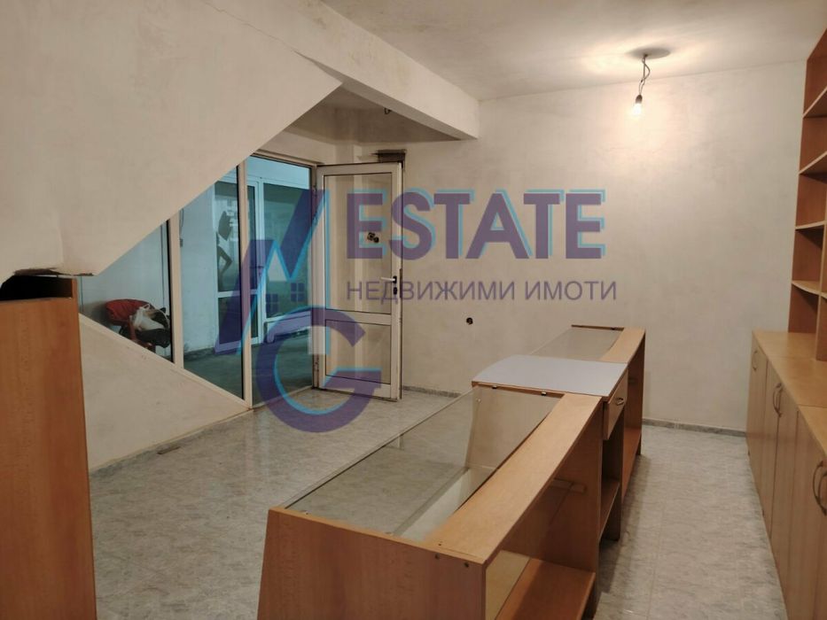 Дава се под наем Офис в Бургас, Център - 18 кв.м за 102 € - Снимка #1