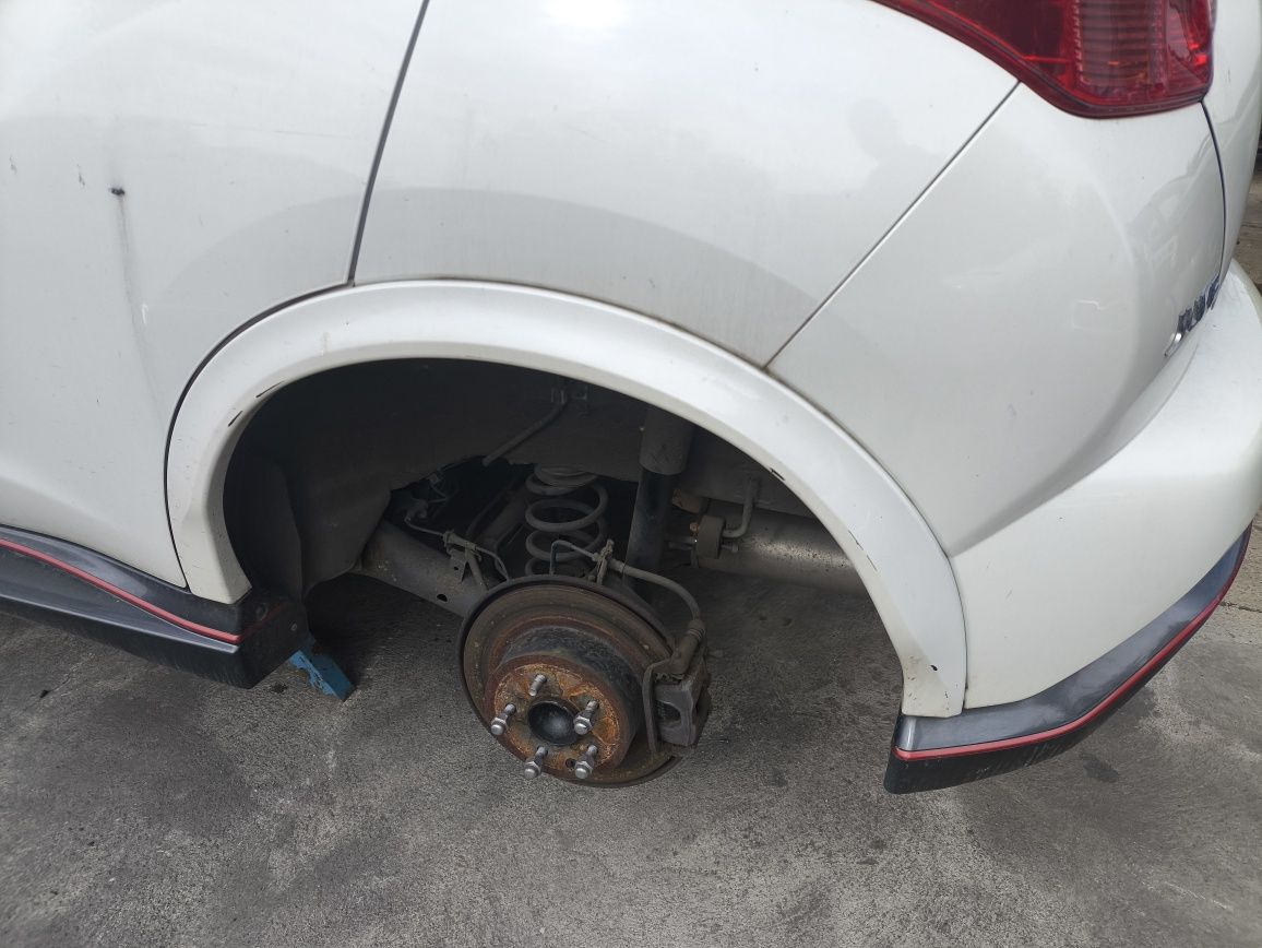 Лайстна/вежда за Nissan Juke Nismo