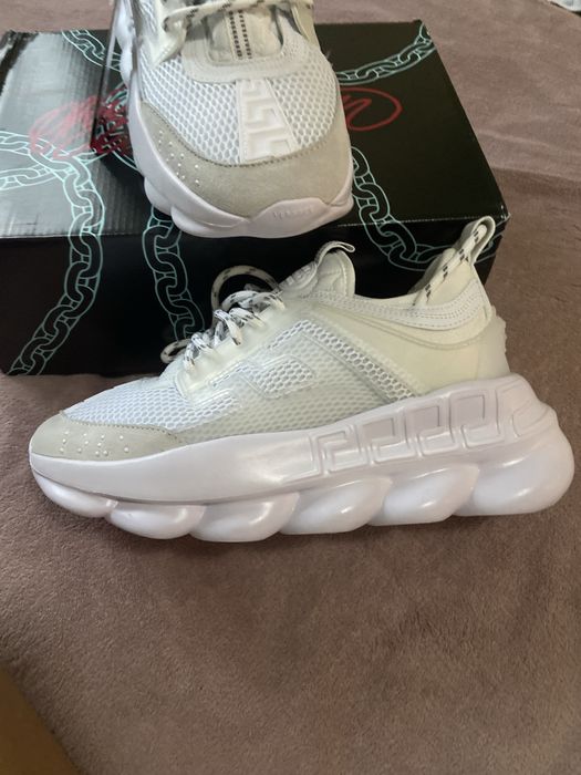 versace chain reaction