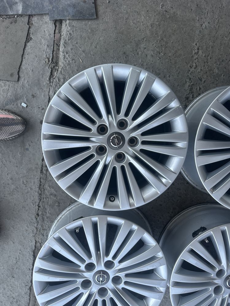 Jante aliaj Opel(5x115x17”)ET44-1500 lei