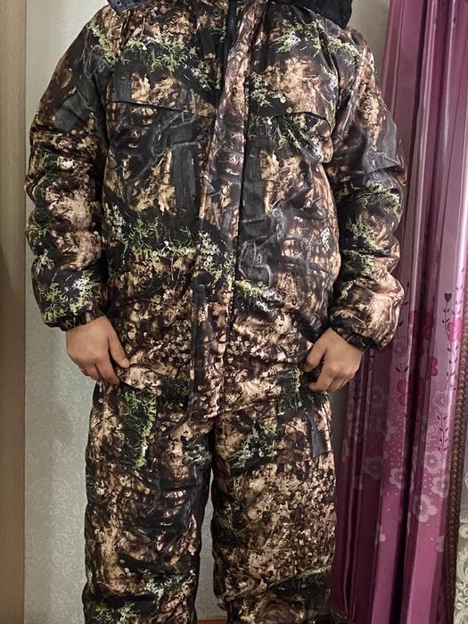 Продам зимняя форма термо куртка со штаном на лямках