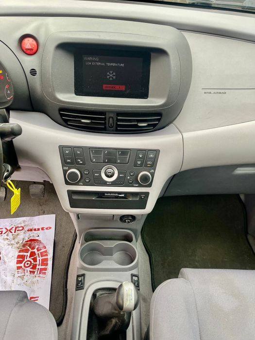 Vand nissan almera