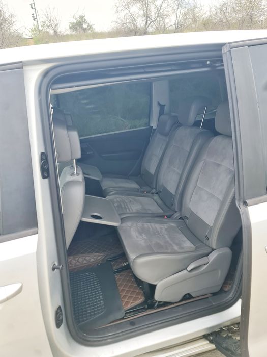 Volkswagen Sharan 7 locuri