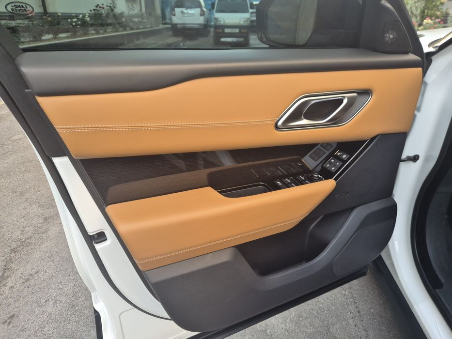 Продаётся Range Rover velar