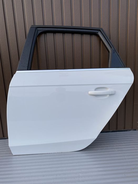 Usa st spate combi/breack Audi A4 B8 Facelift cod de culoare LS9R