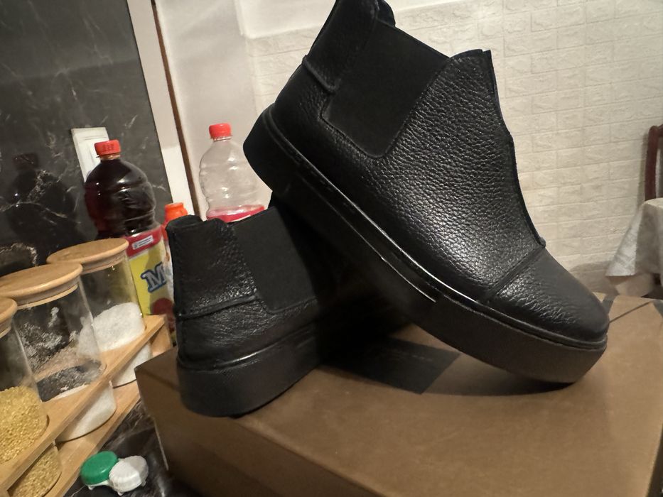 Полуботинки  кожаные новые.
