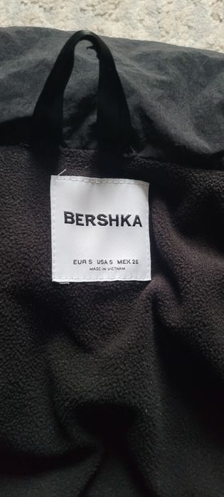 Geaca damă bershka