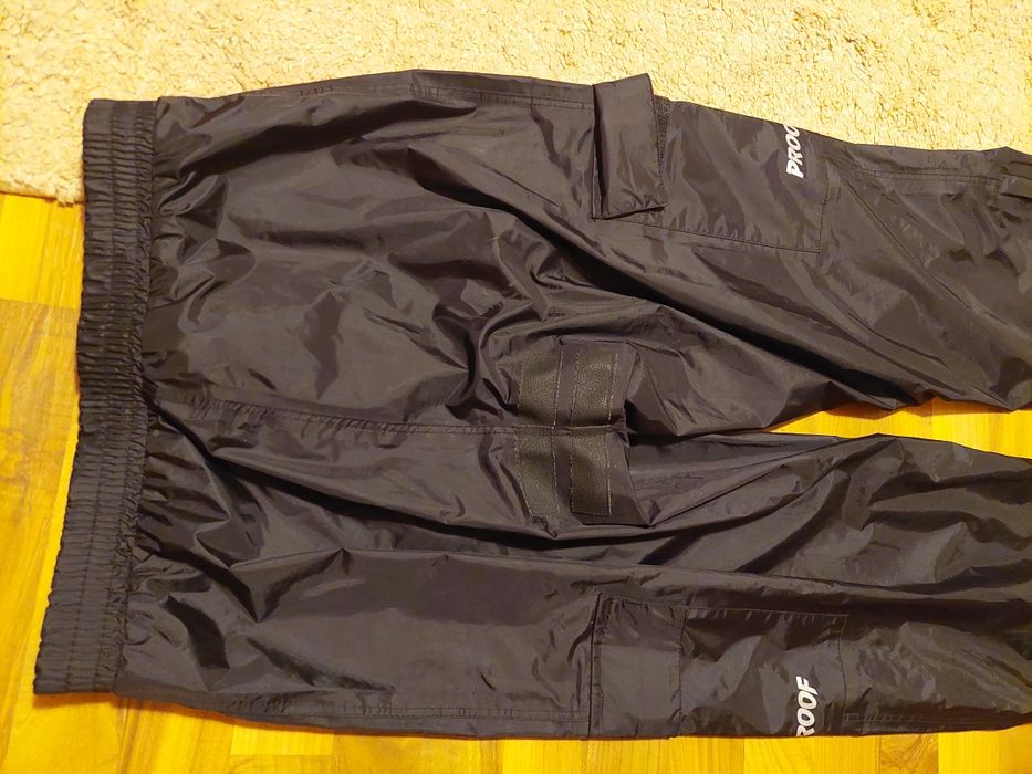 Pantaloni Louis de ploaie,vant,impermeabili,marime S