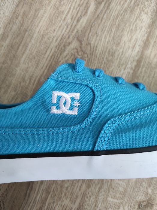 DC Shoes Skateboard Trainers