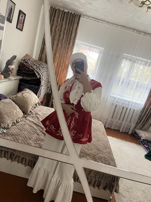 Продаю камзол платье