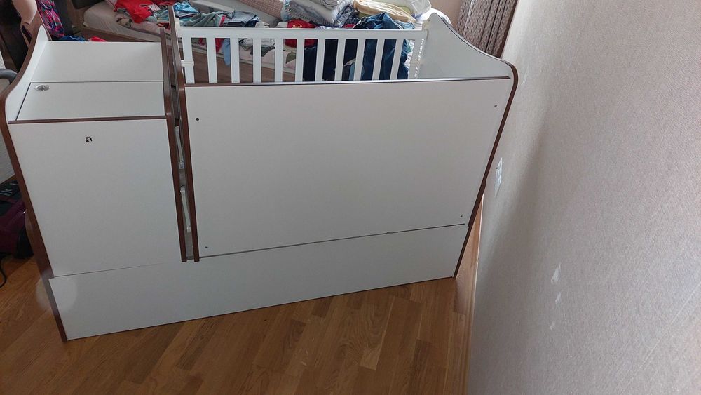 Трансформираща бебешка кошара/легло/бюро Lorelli Trend Plus + матрак