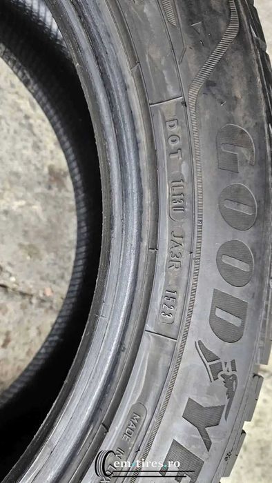 SET 2 Anvelope Iarna 275/50 R20 GOODYEAR Ultragrip Performance +  113V